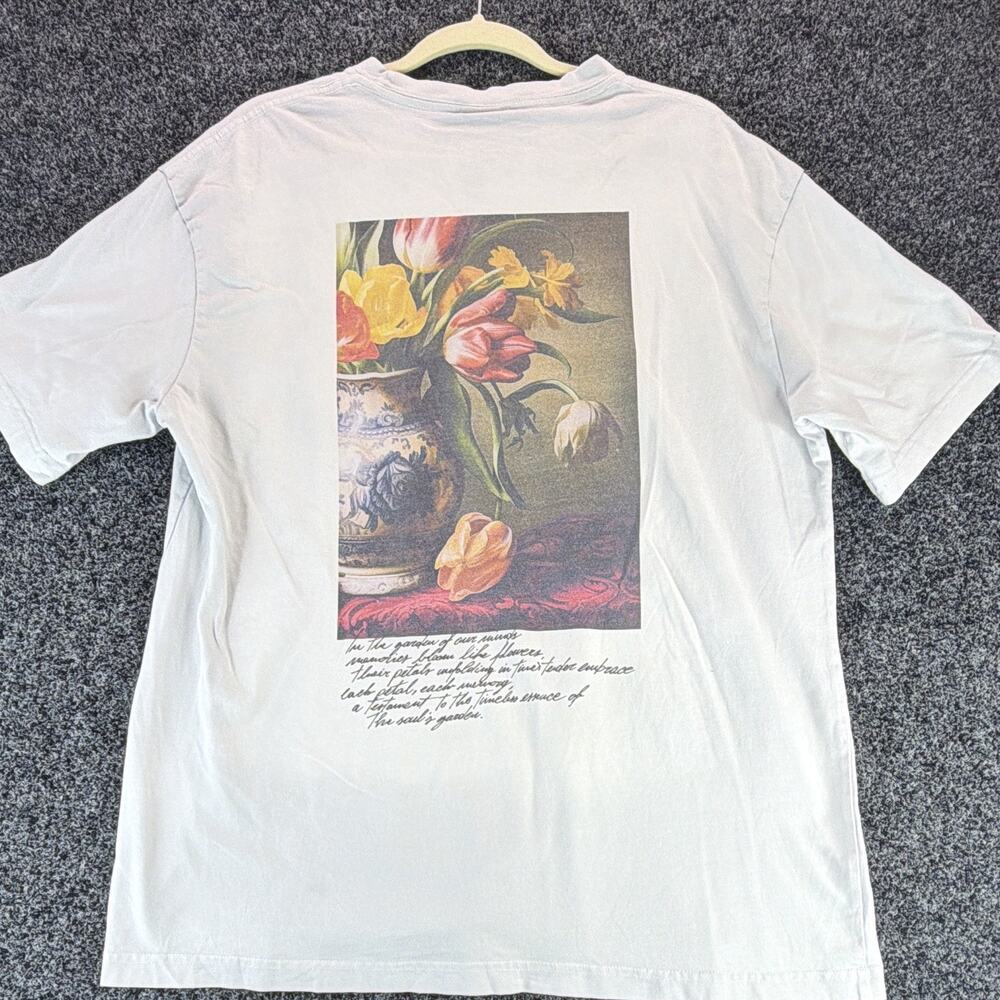 H&M Men's White Loose Fit Graphic Print Crew Neck Short Sleeve Cotton Knit L